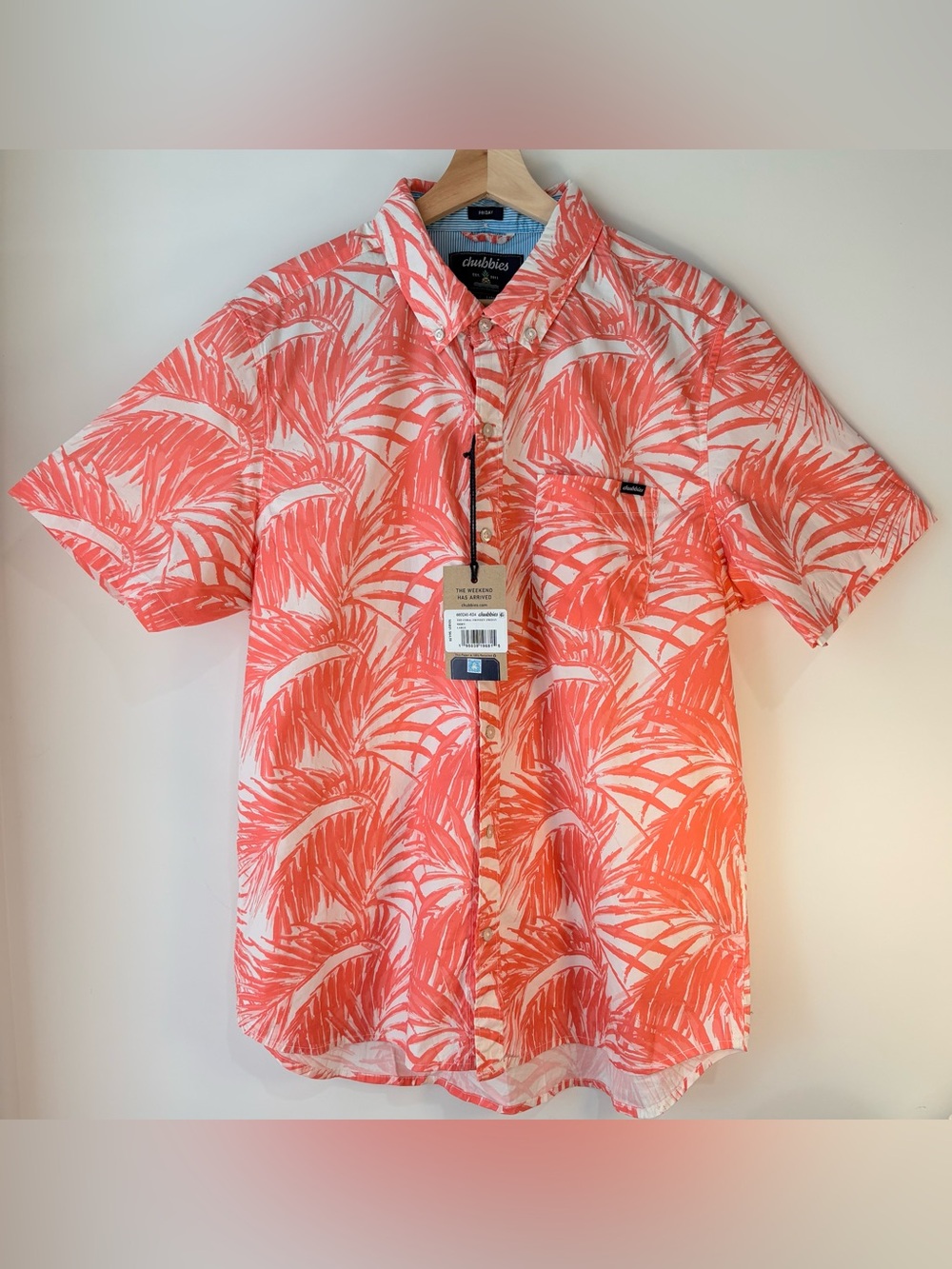 NWT chubbies The Coral Frondzy (Friday Shirt), L 🧡